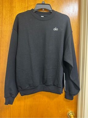 ALO Yoga Black Crewneck Sweatshirt and addl logo on sleeve as shown